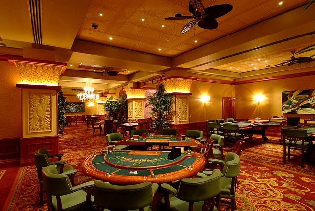 پاکستان میں Neon Arena Casino قانونی ہے۔